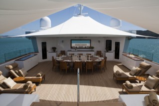 SURI - Top Deck 2